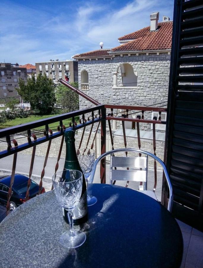Apartmani Jovic Makarska Buitenkant foto