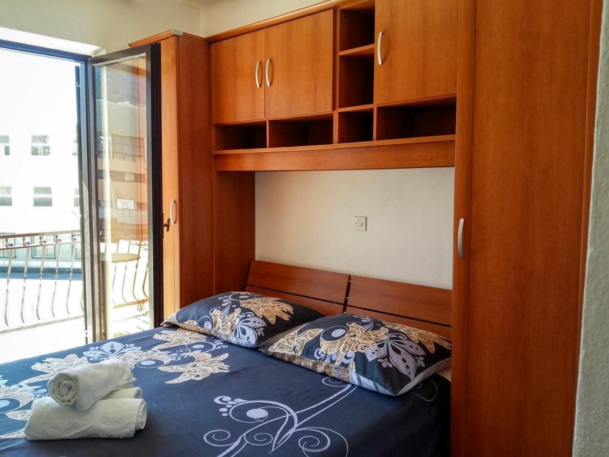 Apartmani Jovic Makarska Buitenkant foto
